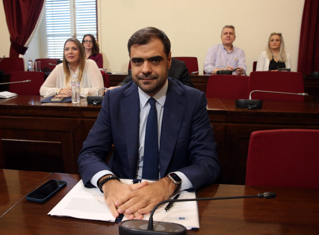 Στη Διαρκή Επιτροπή της Βουλής το νομοσχέδιο για τον εκσυγχρονισμό της ΕΡΤ 3 Στη Διαρκή Επιτροπή της Βουλής το νομοσχέδιο για τον εκσυγχρονισμό της ΕΡΤ