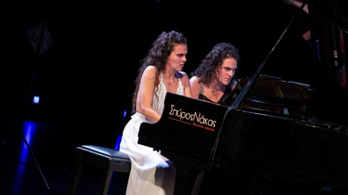 «Χειμερινοί Διάλογοι»: Οι διεθνώς αναγνωρισμένες πιανίστριες Δανάη & Κυβέλη Dörken χάρισαν μία μοναδική μουσική εμπειρία στην Κηφισιά_6953ff0385258.jpeg