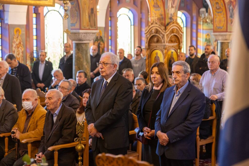 Εορτασμός της Μνήμης του Αγίου Νικολάου στο Μαρούσι παρουσία του Δημάρχου Θεόδωρου Αμπατζόγλου 4 Εορτασμός της Μνήμης του Αγίου Νικολάου στο Μαρούσι παρουσία του Δημάρχου Θεόδωρου Αμπατζόγλου