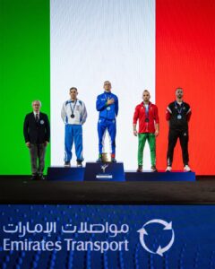 Η λάμψη του παγκόσμιου βάθρου φωτίζει τον Δήμο Διονύσου: Θρίαμβος του συλλόγου Zen στο Άμπου Ντάμπι