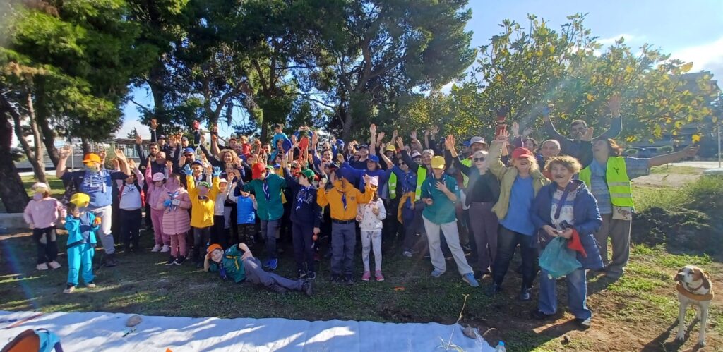 Με μαζική συμμετοχή έγινε η δενδροφύτευση στο Πάρκο Φραγκοκλησιάς και Πεντέλης την Κυριακή 14/12/2025 3 Με μαζική συμμετοχή έγινε η δενδροφύτευση στο Πάρκο Φραγκοκλησιάς και Πεντέλης την Κυριακή 14/12/2025