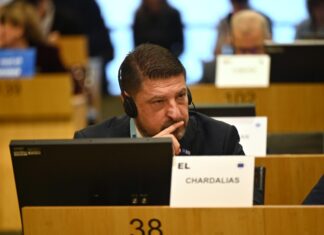 Νίκος Χαρδαλιάς από Βρυξέλλες: «Διεκδικούμε αδιαπραγμάτευτα περισσότερους πόρους για τις Περιφέρειες και μεγαλύτερο ρόλο στη λήψη των κεντρικών αποφάσεων»