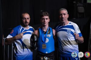 Ο Κωνσταντίνος Καραλής τριπλός πρωταθλητής Ευρώπης στο Muaythai