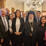 Η Δήμαρχος Διονύσου στην τελετή κοπής της πρωτοχρονιάτικης βασιλόπιτας της Ι.Μ. Κηφισίας, Αμαρουσίου, Ωρωπού & Μαραθώνος