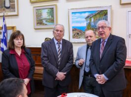 Με ευχές για το 2026, ο Δήμαρχος Αμαρουσίου Θ. Αμπατζόγλου, “έκοψε” την Πρωτοχρονιάτικη Πίτα για τον Εικαστικό & Πολιτιστικό Σύλλογο Αμαρουσίου «ΠΙΝΑΚΟΘΗΚΗ» Home