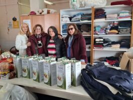 Επίσκεψη του Συλλόγου «ΠΝΟΗ» στο Κοινωνικό Παντοπωλείο του Δήμου Αμαρουσίου και προσφορά ειδών πρώτης ανάγκης Home