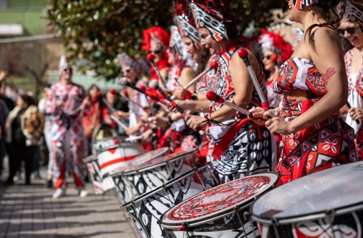 Με μεγάλη συμμετοχή μικρών και μεγάλων πραγματοποιήθηκαν το Σάββατο 14 και Κυριακή 15 Φεβρουαρίου, οι αποκριάτικες εκδηλώσεις του Δήμου Αμαρουσίου Home