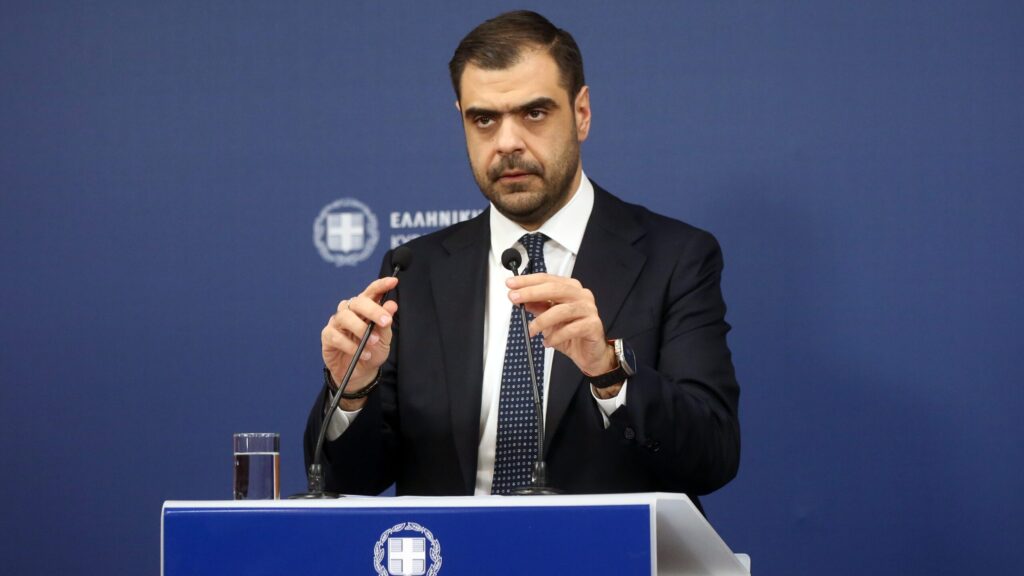 Σημεία συνέντευξης του Υφυπουργού παρά τω Πρωθυπουργώ και Κυβερνητικού Εκπροσώπου Παύλου Μαρινάκη στον ραδιοφωνικό σταθμό Παραπολιτικά FM 90.1