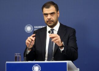 Σημεία συνέντευξης του Υφυπουργού παρά τω Πρωθυπουργώ και Κυβερνητικού Εκπροσώπου Παύλου Μαρινάκη στον ραδιοφωνικό σταθμό Παραπολιτικά FM 90.1 Home