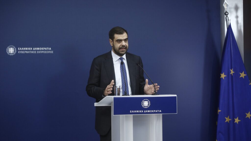 Συνέντευξη του Υφυπουργού παρά τω Πρωθυπουργώ και Κυβερνητικού Εκπροσώπου Παύλου Μαρινάκη στο vidcast No filters του newsit.gr