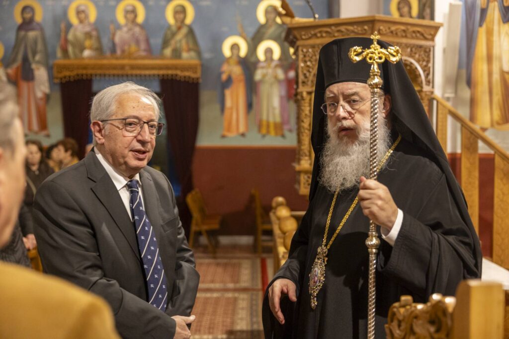 Τελέστηκε ο Μέγας Πανηγυρικός Εσπερινός της Υπαπαντής του Κυρίου στην Αγία Φιλοθέη Αμαρουσίου παρουσία του Δημάρχου Θ. Αμπατζόγλου
