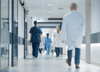 12,299 εκατομμύρια ευρώ για νέες ενεργειακές αναβαθμίσεις νοσοκομείων και νέες ενεργειακές αναβαθμίσεις δημοσίων κτηρίων ύψους 5,785 εκατ. ευρώ, μέσω ΕΣΠΑ Home