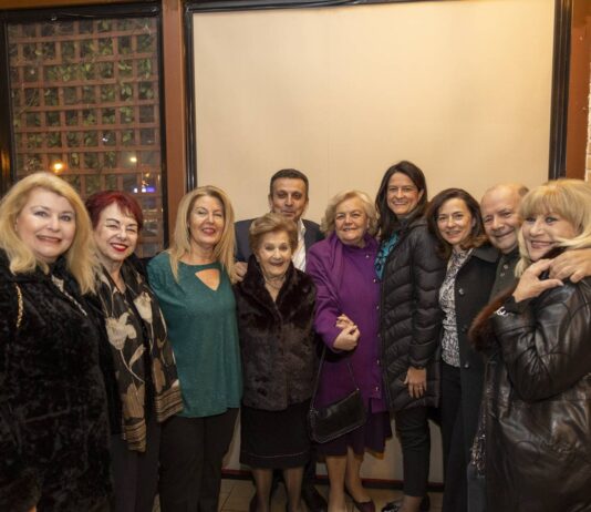 Εκπροσώπηση του Δήμου Αμαρουσίου στην κοπή της πρωτοχρονιάτικης πίτας της Ένωσης Πελοποννησίων Αμαρουσίου Home