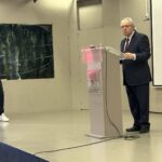 Συζήτηση μαθητών του Δήμου Διονύσου με τον Καθηγητή Γλωσσολογίας Γ. Μπαμπινιώτη