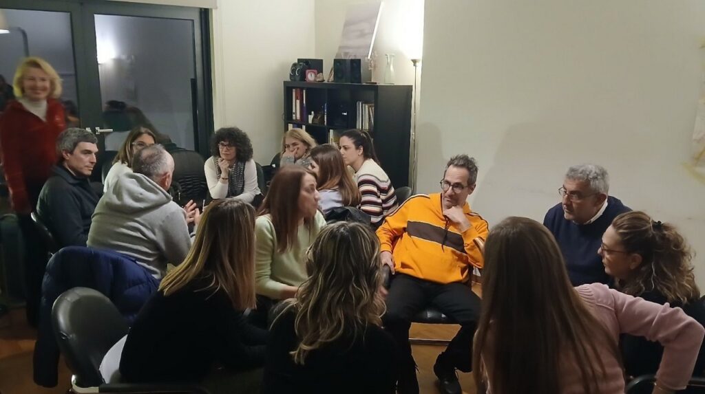 Κ.Π. «Προνόη» Δήμου Κηφισιάς – ΕΟΠΑΕ: Πρόσκληση συμμετοχής στις νέες ομάδες γονέων (Απρίλιος 2026)