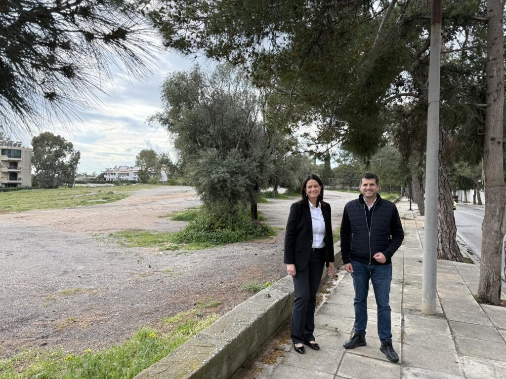 Υπεγράφη η παραχώρηση του οικοπέδου του e-ΕΦΚΑ για τη Λαϊκή Αγορά Κηφισιάς – Καθοριστικό βήμα για την αποσυμφόρηση του κέντρου της Κηφισιάς 3 Υπεγράφη η παραχώρηση του οικοπέδου του e-ΕΦΚΑ για τη Λαϊκή Αγορά Κηφισιάς – Καθοριστικό βήμα για την αποσυμφόρηση του κέντρου της Κηφισιάς