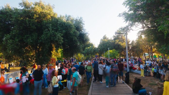3ο Παιδικό Φεστιβάλ: Γέμισε χαμόγελα και χαρούμενες φωνές το πάρκο της πρώην Ναυτικής Βάσης_6a147542ced96.jpeg