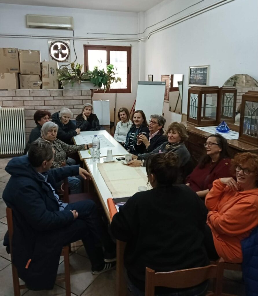Ομάδες Ψυχοκοινωνικής Υποστήριξης στα ΚΑΠΗ Λυκόβρυσης και Πεύκης 4 Ομάδες Ψυχοκοινωνικής Υποστήριξης στα ΚΑΠΗ Λυκόβρυσης και Πεύκης