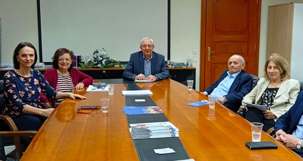 Συνάντηση του Δημάρχου Αμαρουσίου Θεόδωρου Αμπατζόγλου με τη Διοίκηση του Αμαλιείου Οικοτροφείου Θηλέων