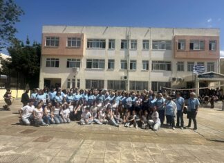 Σύνδεση των γενεών μέσα από την παράδοση από το ΚΑΠΗ και το 6ο Γυμνάσιο Αμαρουσίου Home