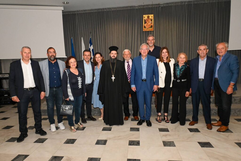 Τιμητική Εκδήλωση του Δήμου Αμαρουσίου για τον Επίτιμο Αντιδήμαρχο Κωνσταντίνο Αντωνόπουλο 4 Τιμητική Εκδήλωση του Δήμου Αμαρουσίου για τον Επίτιμο Αντιδήμαρχο Κωνσταντίνο Αντωνόπουλο