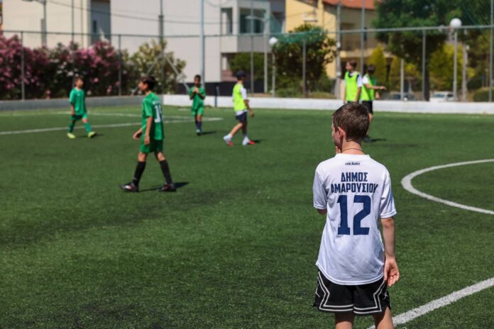 Με τη συμμετοχή δεκάδων παιδιών ολοκληρώθηκε η Γιορτή Ποδοσφαίρου του Δήμου Αμαρουσίου στο Γήπεδο Ζεκάκου_6a26d26468b8b.jpeg