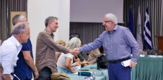 Συνάντηση του Δημάρχου Αμαρουσίου Θεόδωρου Αμπατζόγλου με τις Διευθύνσεις Πρωτοβάθμιας Εκπαίδευσης των Σχολείων του Δήμου Home