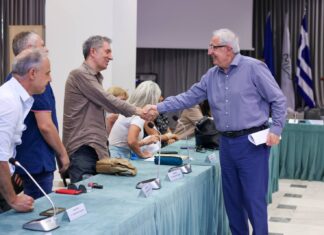 Συνάντηση του Δημάρχου Αμαρουσίου Θεόδωρου Αμπατζόγλου με τις Διευθύνσεις Πρωτοβάθμιας Εκπαίδευσης των Σχολείων του Δήμου Home