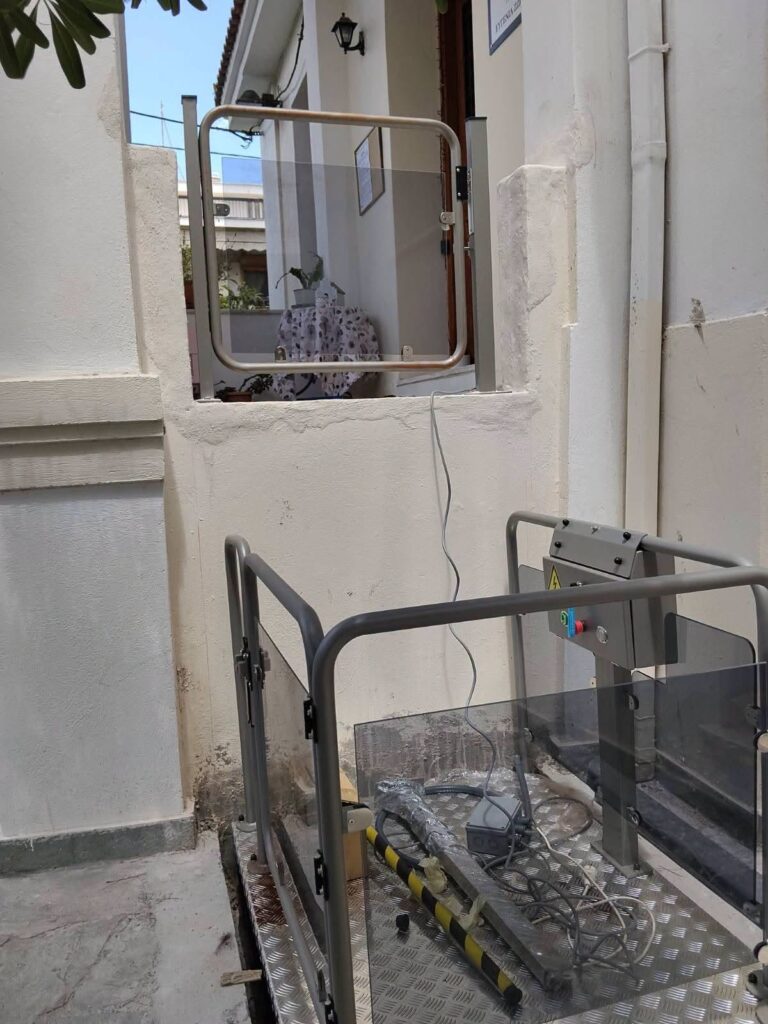 Καινούργιο αναβατόριο στο ΚΑΠΗ «Ευγενία Ζωγράφου» 3 Καινούργιο αναβατόριο στο ΚΑΠΗ «Ευγενία Ζωγράφου»