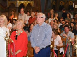 Με λαμπρότητα εορτάστηκε η μνήμη των Αγίων Αναργύρων στο Μαρούσι παρουσία του Δημάρχου Θεόδωρου Αμπατζόγλου Home