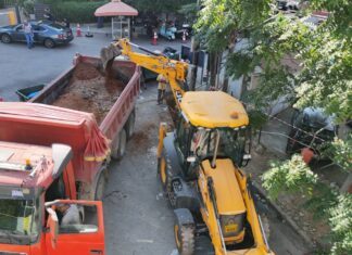Προχωρά η αντιπλημμυρική θωράκιση της Αγίας Φιλοθέης | Σε εξέλιξη οι εργασίες στη συμβολή των οδών Ιπποκράτους και Ερυθρού Σταυρού Home