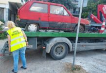 Απομάκρυνση εγκαταλελειμμένων οχημάτων από το οδικό δίκτυο των Βριλησσίων