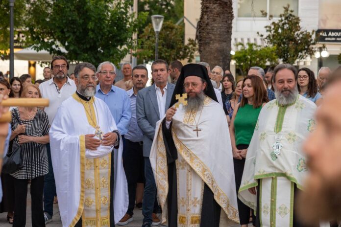 Με λαμπρότητα και κατάνυξη εορτάστηκε η Μεταμόρφωση του Σωτήρος στο Μαρούσι_6a7446623c456.jpeg