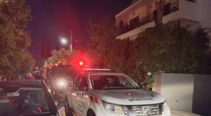 Πυρκαγιά σε μονοκατοικία στα Άνω Βριλήσσια-Άμεση επέμβαση της Πολ. Προστασίας του Δήμου Βριλησσίων Home