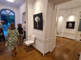 Εγκαίνια της έκθεσης ζωγραφικής με τίτλο «Η εξέλιξη των ειδών» της εικαστικού Παρασκευής Γαρδέλη στον Πολυχώρο Πολιτισμού «ΑΡΤΕΜΙΣ» Home
