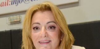 Μήνυση της Δημάρχου Πεντέλης Νατάσσας Κοσμοπούλου για το πλαστό προφίλ στο Facebook και την απόπειρα εξαπάτησης πολιτών