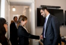 Συνάντηση του Υφυπουργού παρά τω Πρωθυπουργώ και Κυβερνητικού Εκπροσώπου Παύλου Μαρινάκη με αντιπροσωπεία της Deutsche Welle